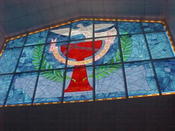 vitral-front-iglesia560.jpg